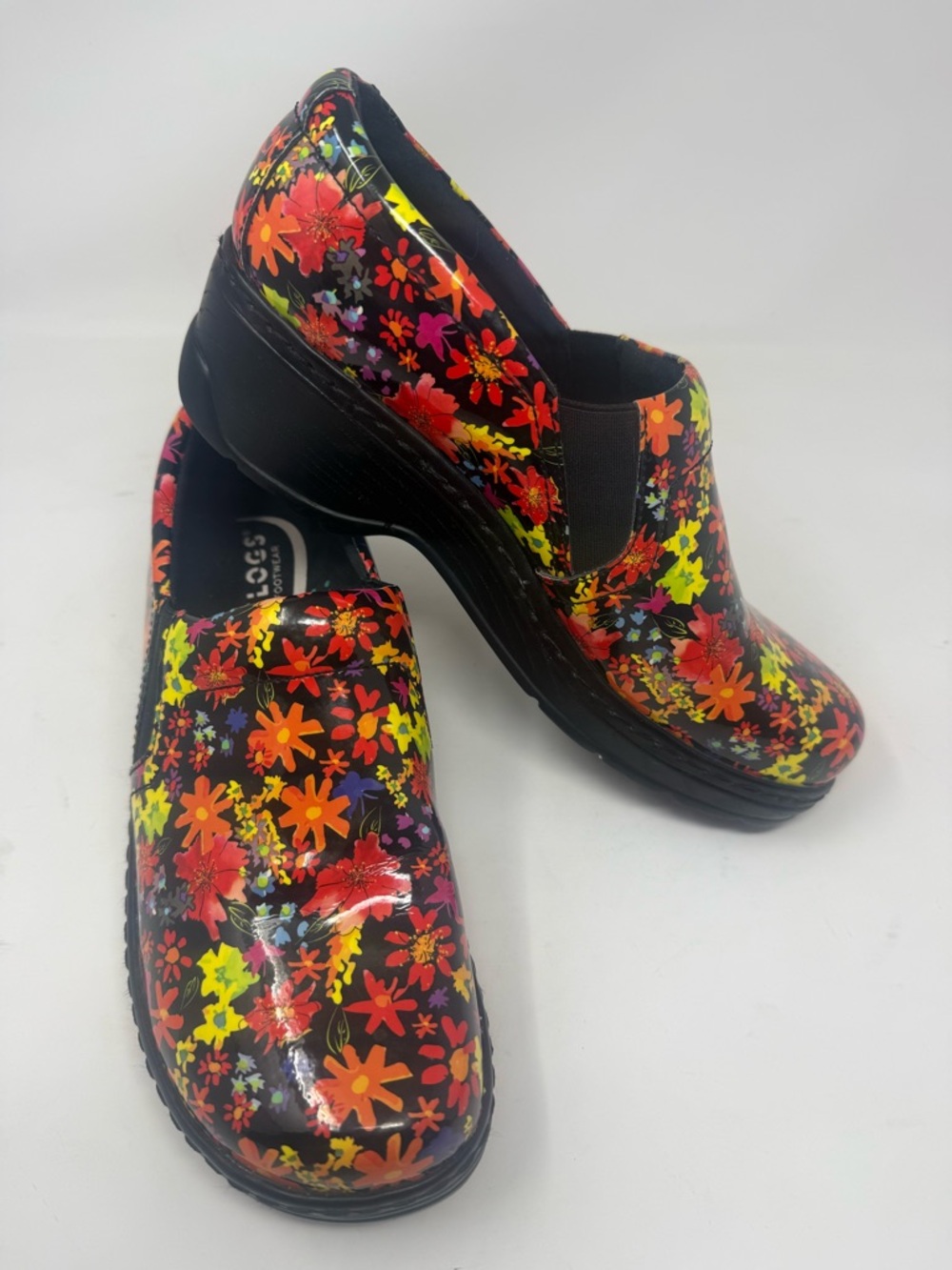 Klogs Slip On Work Comfort Clogs Shoes Women’s Size 11 M Floral Black Yellow Red